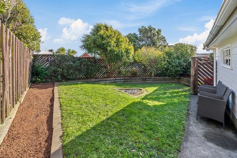 Photo of property in 94f1 Pope Street, Camborne, Porirua, 5026