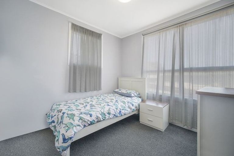 Photo of property in 164 Hutchinson Avenue, New Lynn, Auckland, 0600