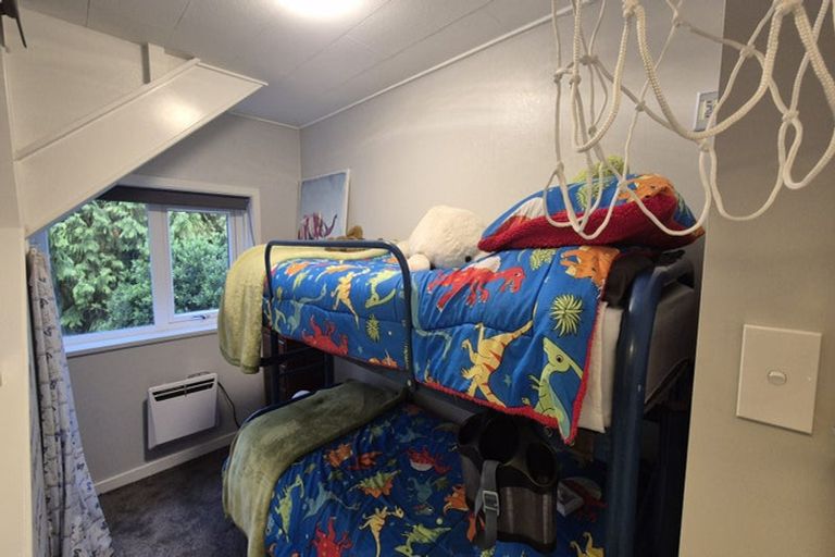 Photo of property in 16 Salmond Street, Halfway Bush, Dunedin, 9010