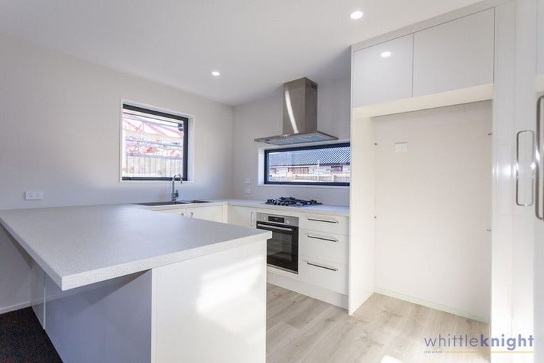 Photo of property in 10 Pitcaithly Street, Halswell, Christchurch, 8025