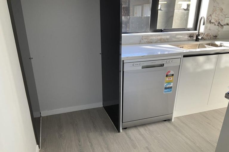 Photo of property in 421 Great South Road, Papatoetoe, Auckland, 2025