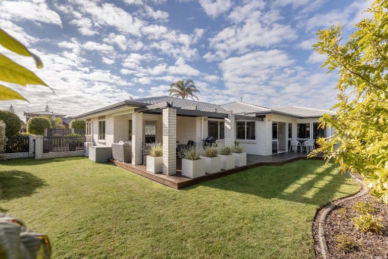 Photo of property in 66 Santa Monica Drive, Papamoa Beach, Papamoa, 3118