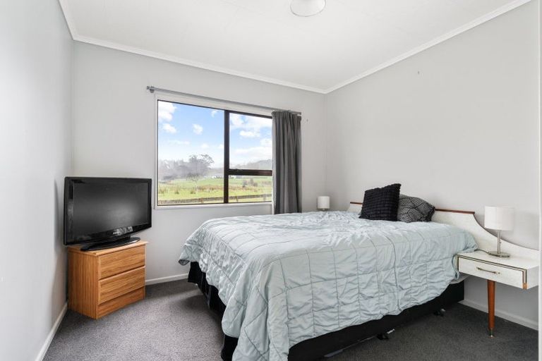 Photo of property in 166 West Road, Mauriceville, Masterton, 5882