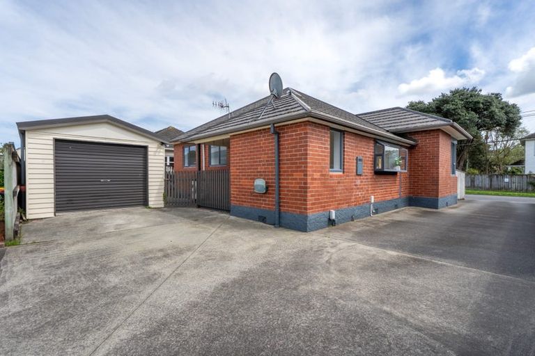 Photo of property in 54 Athlone Crescent, Avalon, Lower Hutt, 5011