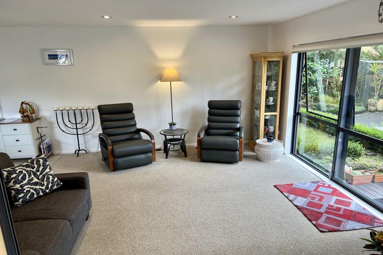 Photo of property in 2/2 Lanark Road, Kerikeri, 0230