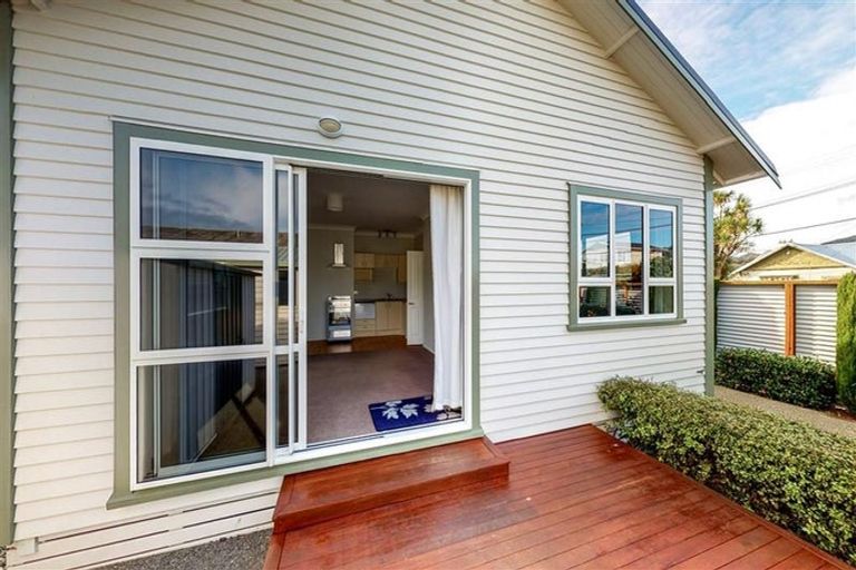 Photo of property in 30 South Street, Petone, Lower Hutt, 5012