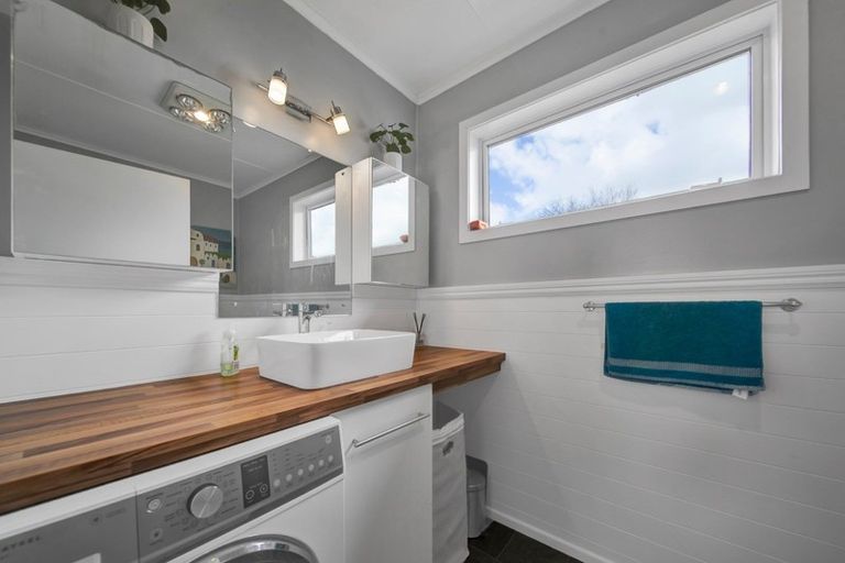 Photo of property in 5 Cordelia Street, Stratford, 4332