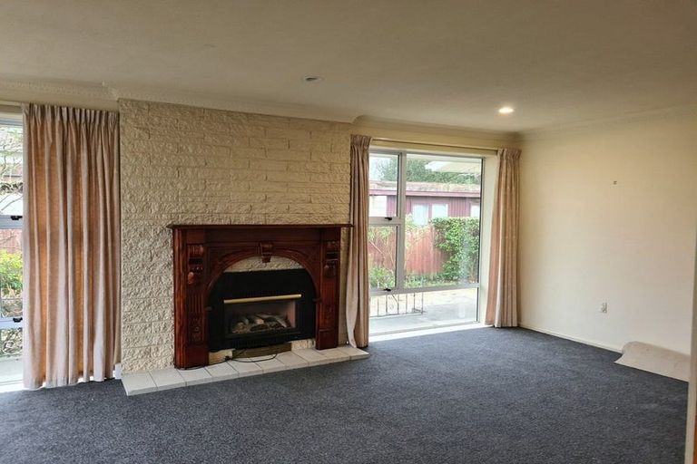 Photo of property in 64 Carruthers Street, Ilam, Christchurch, 8041