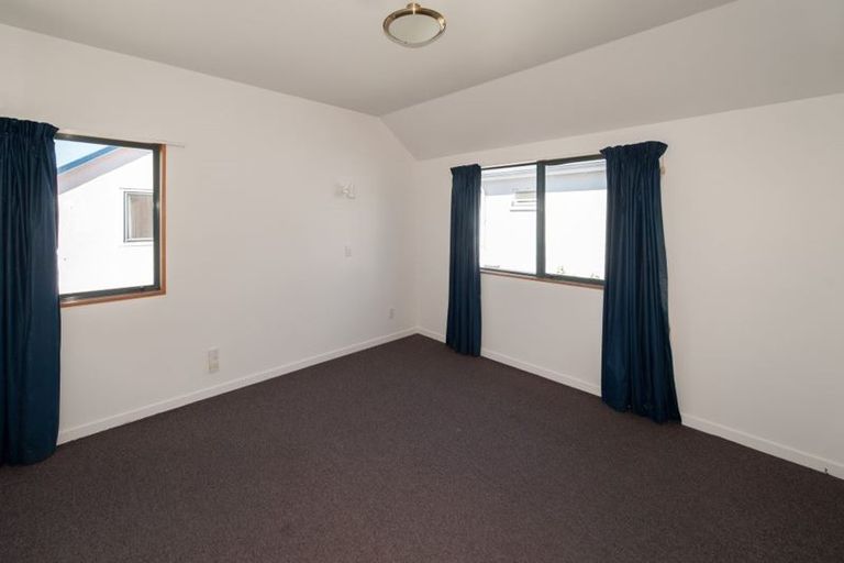Photo of property in 2/359 Hereford Street, Linwood, Christchurch, 8011