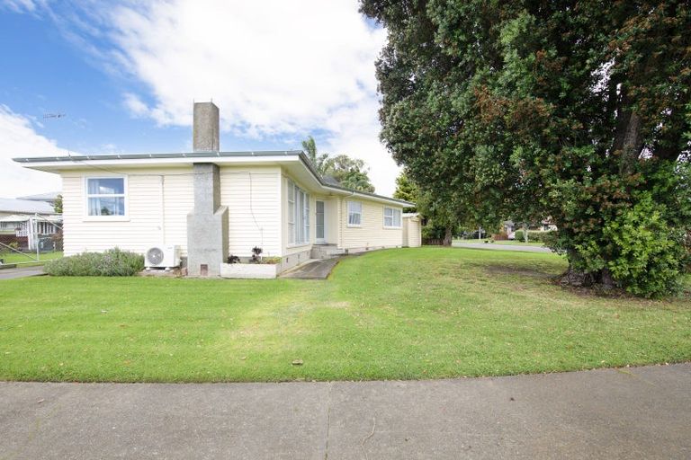 Photo of property in 26 O'dowd Road, Taradale, Napier, 4112