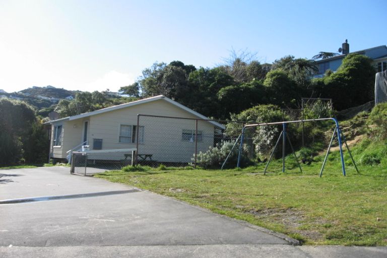 Photo of property in 70 Victory Avenue, Karori, Wellington, 6012