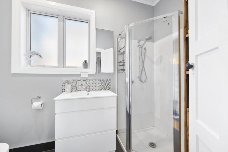 Photo of property in 91 Sunshine Avenue, Karori, Wellington, 6012