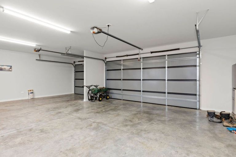 Photo of property in 15 Lake View Terrace, Huntingdon, Ashburton, 7774