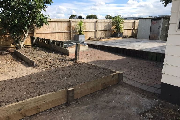 Photo of property in 37 Kerrs Road, Wiri, Auckland, 2104