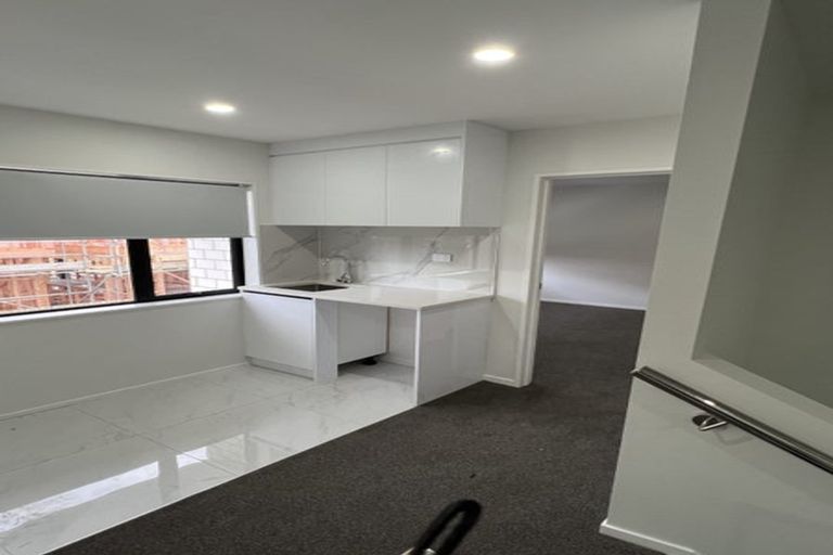 Photo of property in 22d Fairview Road, Papatoetoe, Auckland, 2025