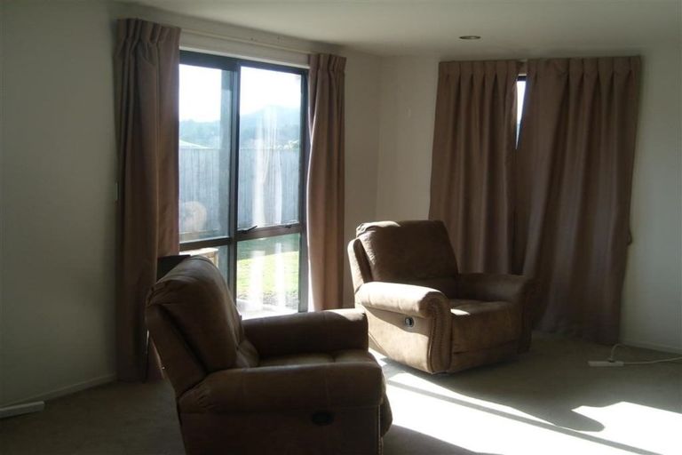 Photo of property in 14c Manuka Road, Huntly, 3700