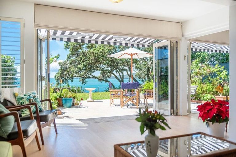 Photo of property in 1/21 Clifton Road, Hauraki, Auckland, 0622