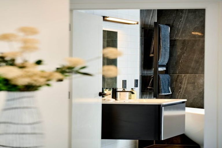 Photo of property in 17a Trinity Avenue, Epuni, Lower Hutt, 5011