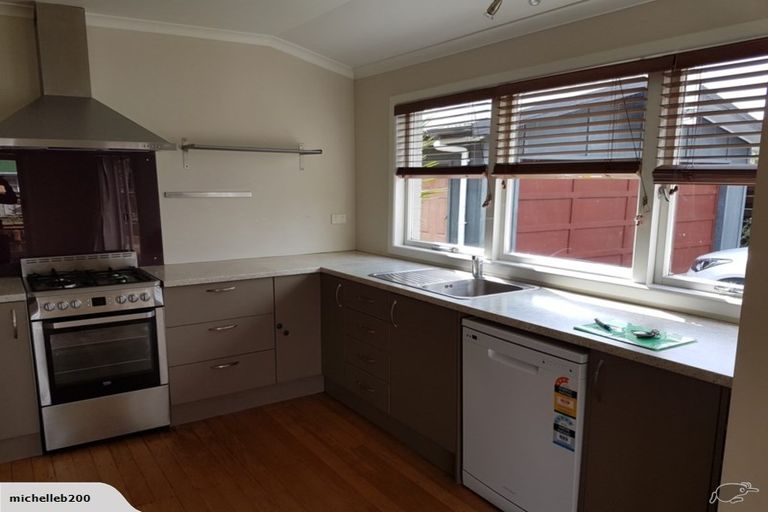 Photo of property in 4 Cotter Place, Hamilton East, Hamilton, 3216