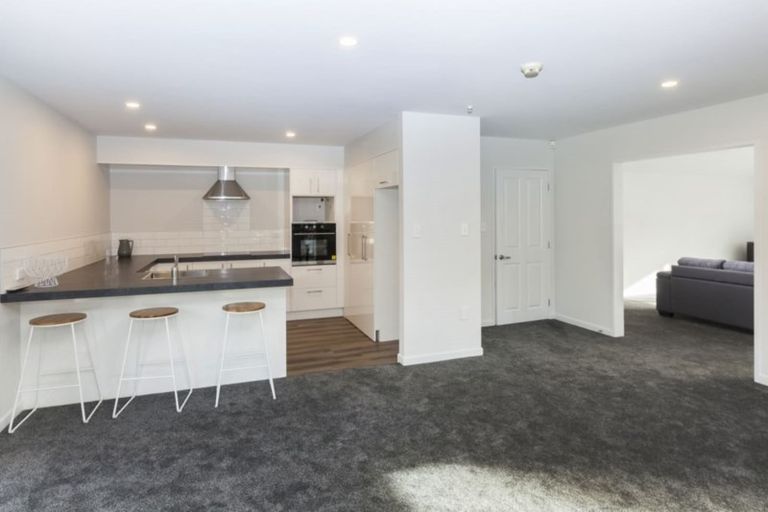 Photo of property in 24 Millcroft Place, Parklands, Christchurch, 8083