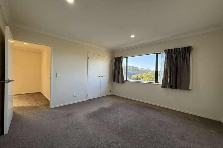 Photo of property in 69a Amesbury Drive, Churton Park, Wellington, 6037