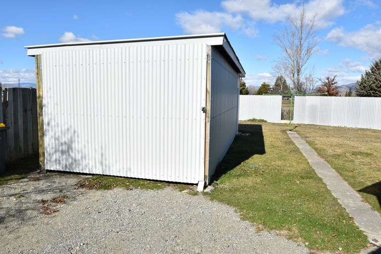 Photo of property in 54 Omahau Crescent, Twizel, 7901