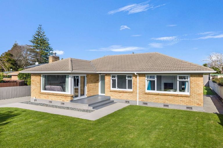 Photo of property in 1 Riverside Drive, Whakatane, 3120