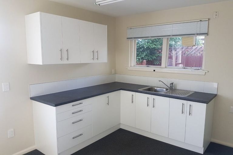 Photo of property in 245 Waimairi Road, Ilam, Christchurch, 8041