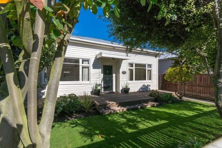 Photo of property in 1/36 Clare Road, St Albans, Christchurch, 8014