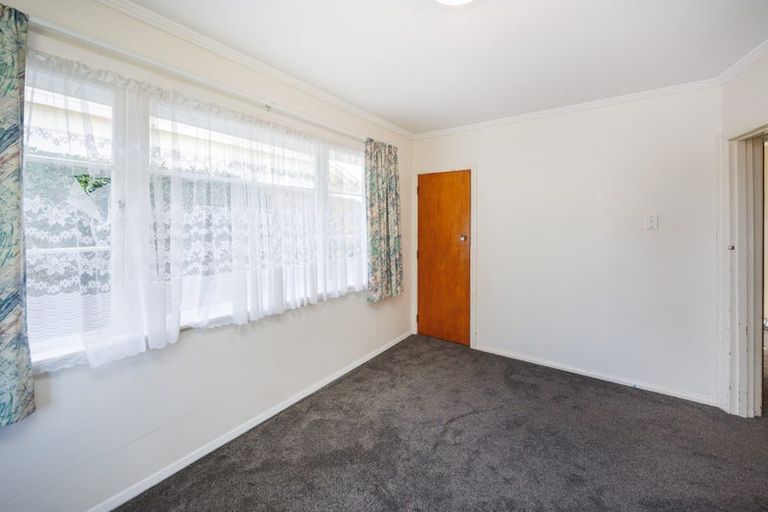 Photo of property in 90 Wood Street, Takaro, Palmerston North, 4410