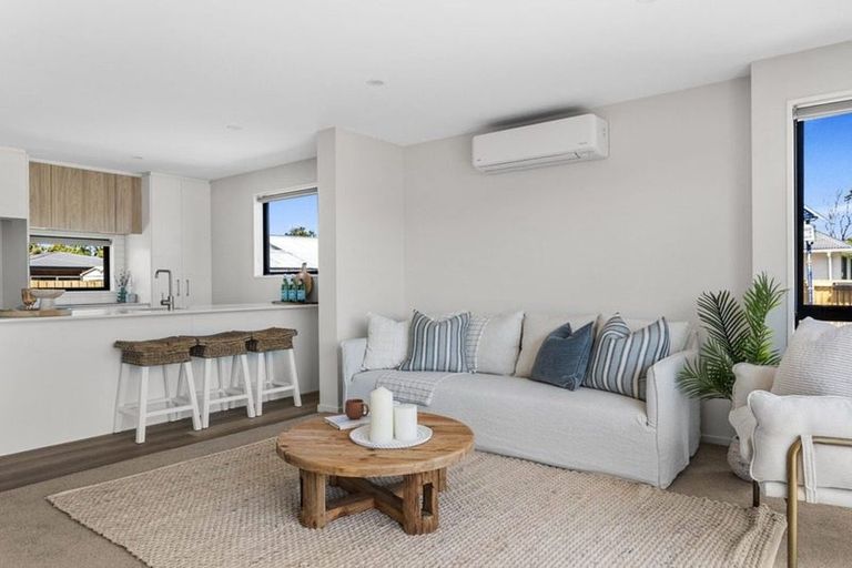 Photo of property in 2/32 Hammersley Avenue, Shirley, Christchurch, 8013