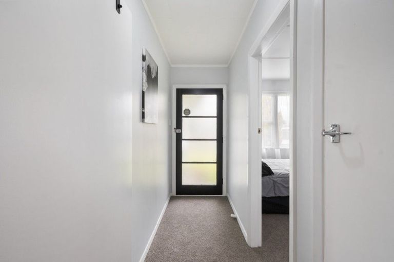 Photo of property in 3 Somerset Crescent, Highbury, Palmerston North, 4412