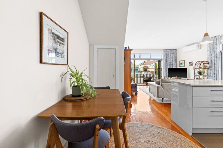 Photo of property in 12 Battery Road, Ahuriri, Napier, 4110