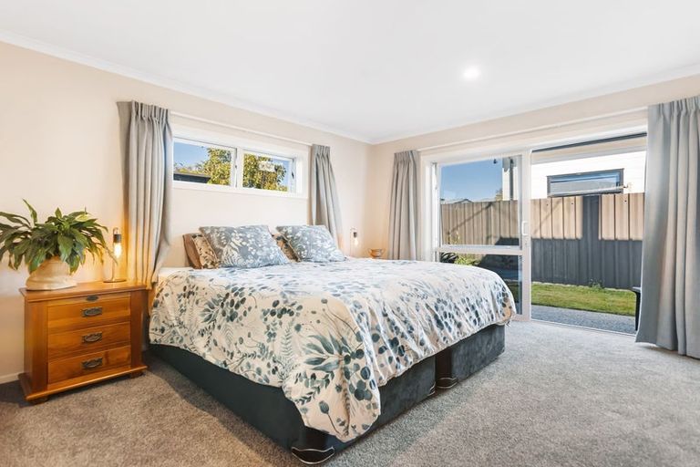 Photo of property in 1 Down Street, Cromwell, 9310