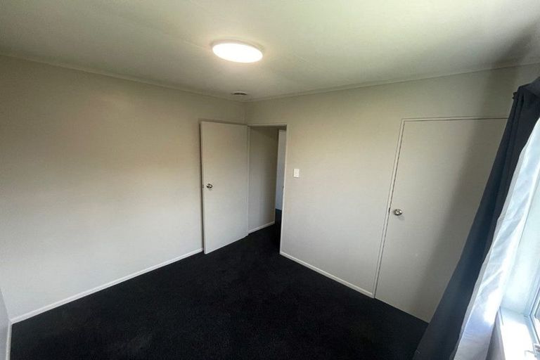 Photo of property in 6 Camellia Avenue, Bell Block, New Plymouth, 4312