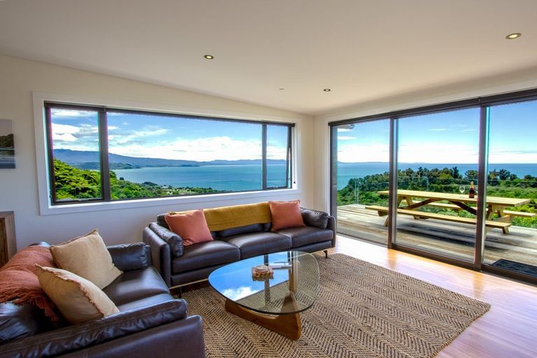 Photo of property in 88 Bay Vista Drive, Pohara, Takaka, 7183