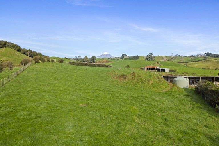 Photo of property in 1234 Richmond Road, Everett Park, Inglewood, 4389