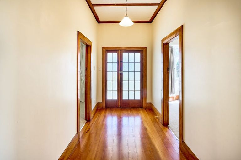 Photo of property in 29 Leighton Avenue, Waiwhetu, Lower Hutt, 5010