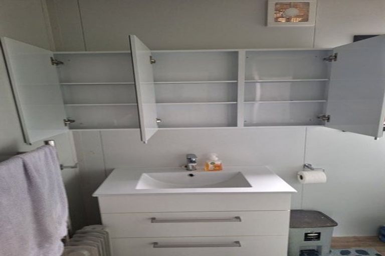 Photo of property in 11 Nevada Avenue, Pakuranga Heights, Auckland, 2010