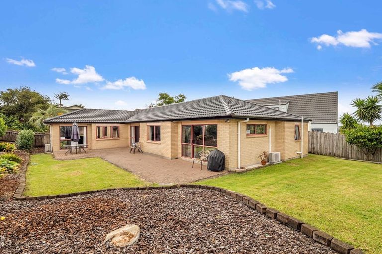 Photo of property in 24 San Domingo Rise, Henderson, Auckland, 0612