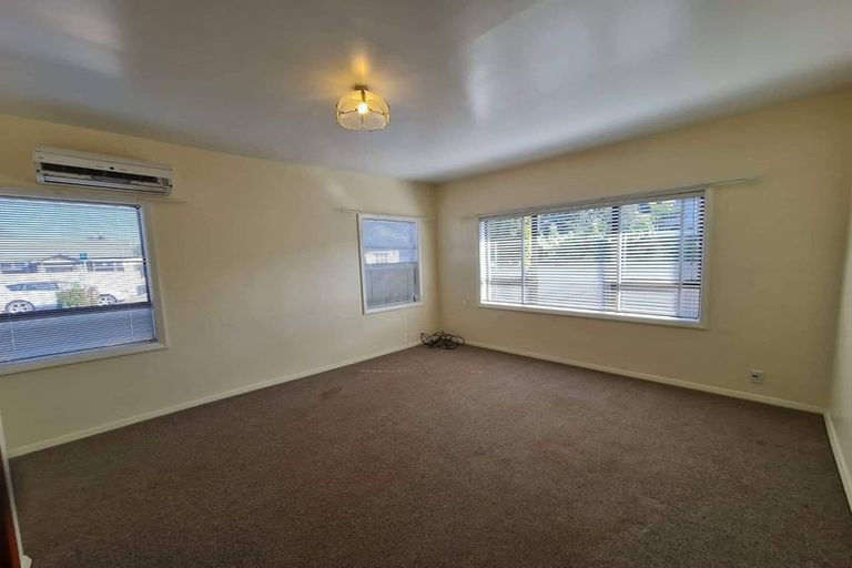 Photo of property in 2/978 Colombo Street, St Albans, Christchurch, 8014