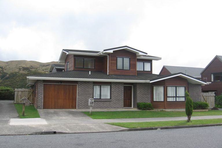Photo of property in 8a Furlong Crescent, Churton Park, Wellington, 6037