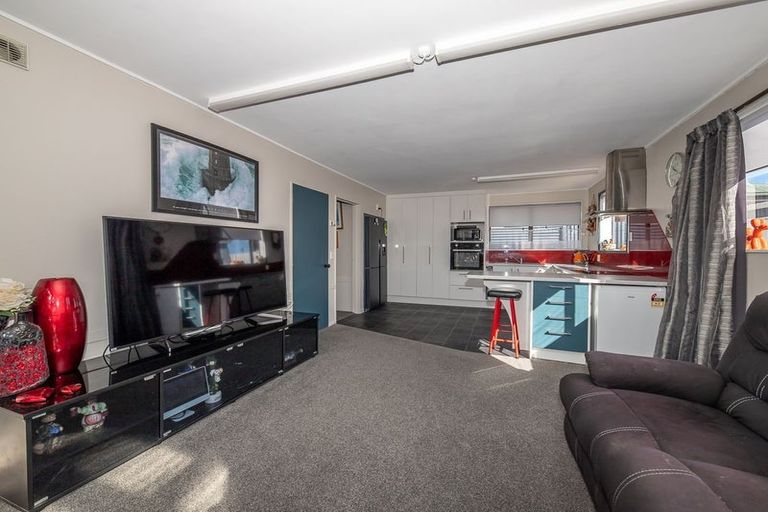 Photo of property in 31b Lyndhurst Street, Westport, 7825