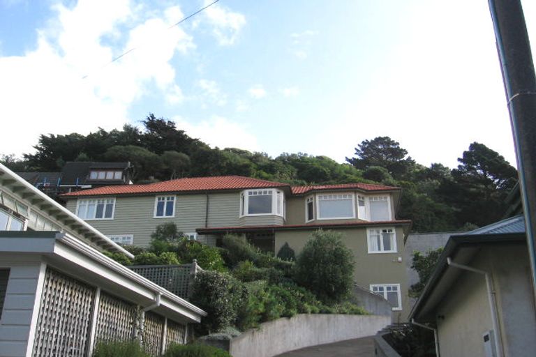 Photo of property in 76 Falkirk Avenue, Seatoun, Wellington, 6022