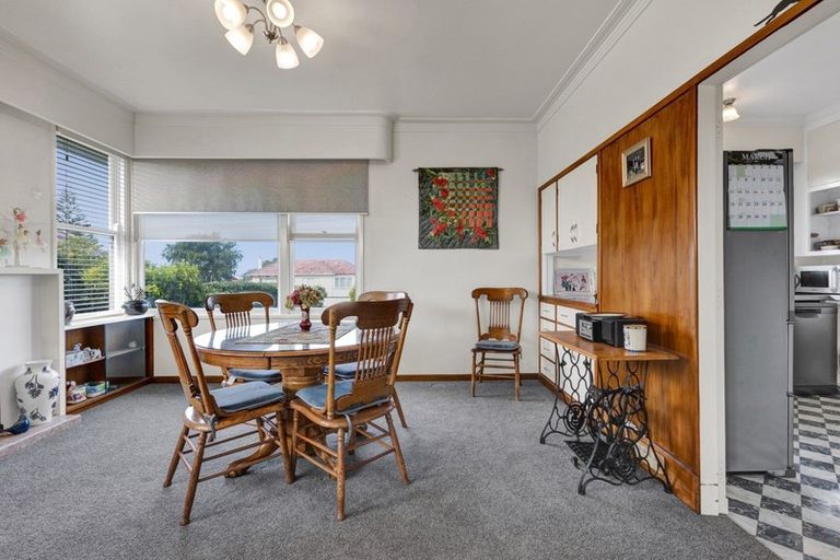 Photo of property in 38 Brown Street, Inglewood, 4330