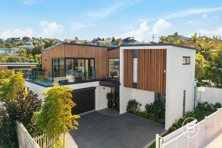 Photo of property in 30c Oban Road, Browns Bay, Auckland, 0630