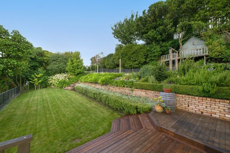 Photo of property in 5 Rangoon Street, Khandallah, Wellington, 6035