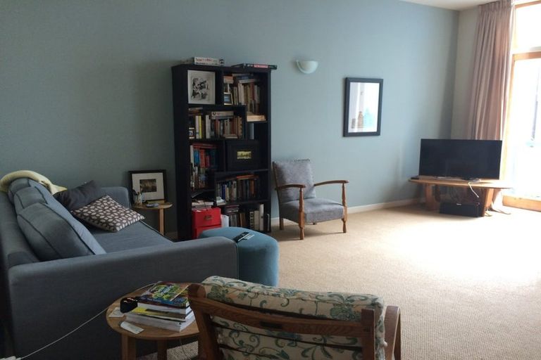 Photo of property in 12/30 Hanson Street, Mount Cook, Wellington, 6021