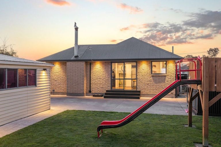Photo of property in 26 Rowses Road, Aranui, Christchurch, 8061