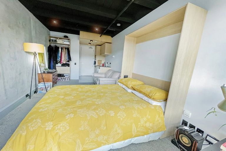 Photo of property in Vedado Apartments, 208/41u Hopper Street, Mount Cook, Wellington, 6011